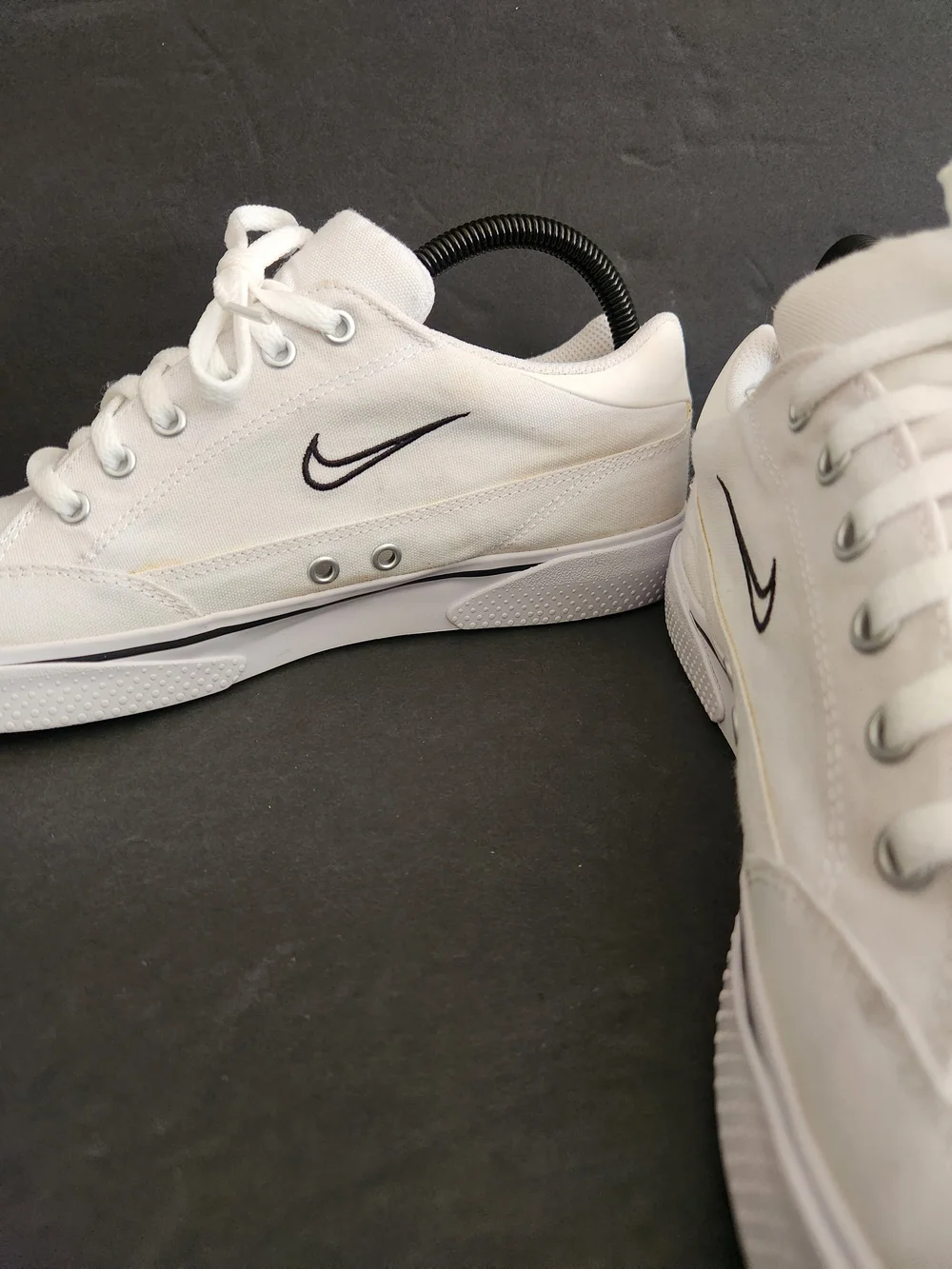 Nike Retro GTS Shoes Womens 8.5 Casual Sneakers Lace Up Low Top